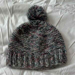 Cozy Multicolor Knit Beanie with Pom-Pom